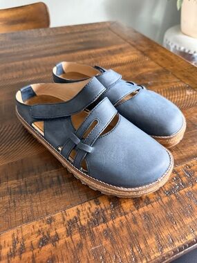 Haflinger Women’s Navy Blue Leather Clog Mules